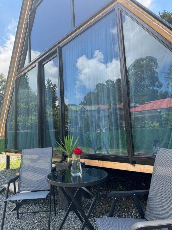 Фото Коттедж с ванной и видом на лес в 15 мин. от Батуми 🛁🌲
