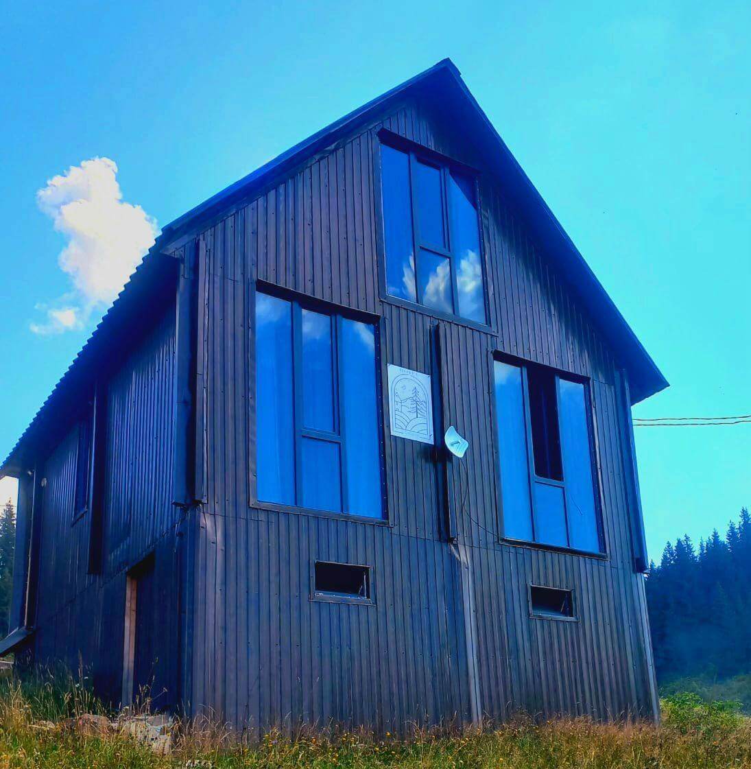 Коттедж на 7 гостей в 15 минутах от канатки Гoдердзи
