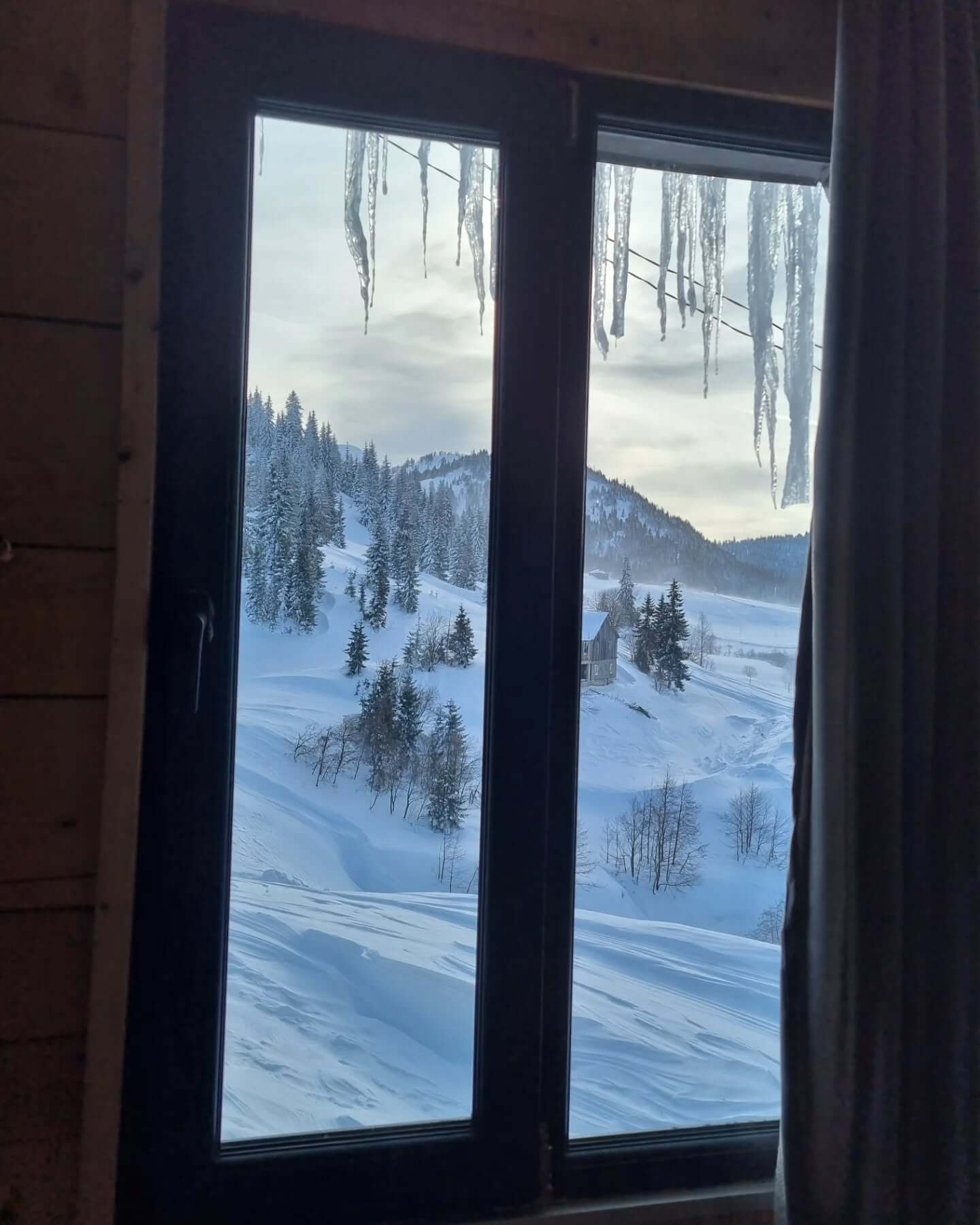 Коттедж на 7 гостей в 15 минутах от канатки Гoдердзи
