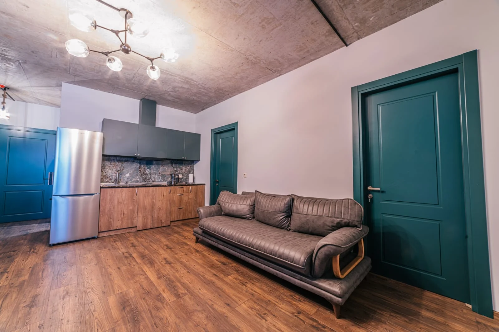Photo of Stylish Two‑Bedroom Suite in Forest Villa