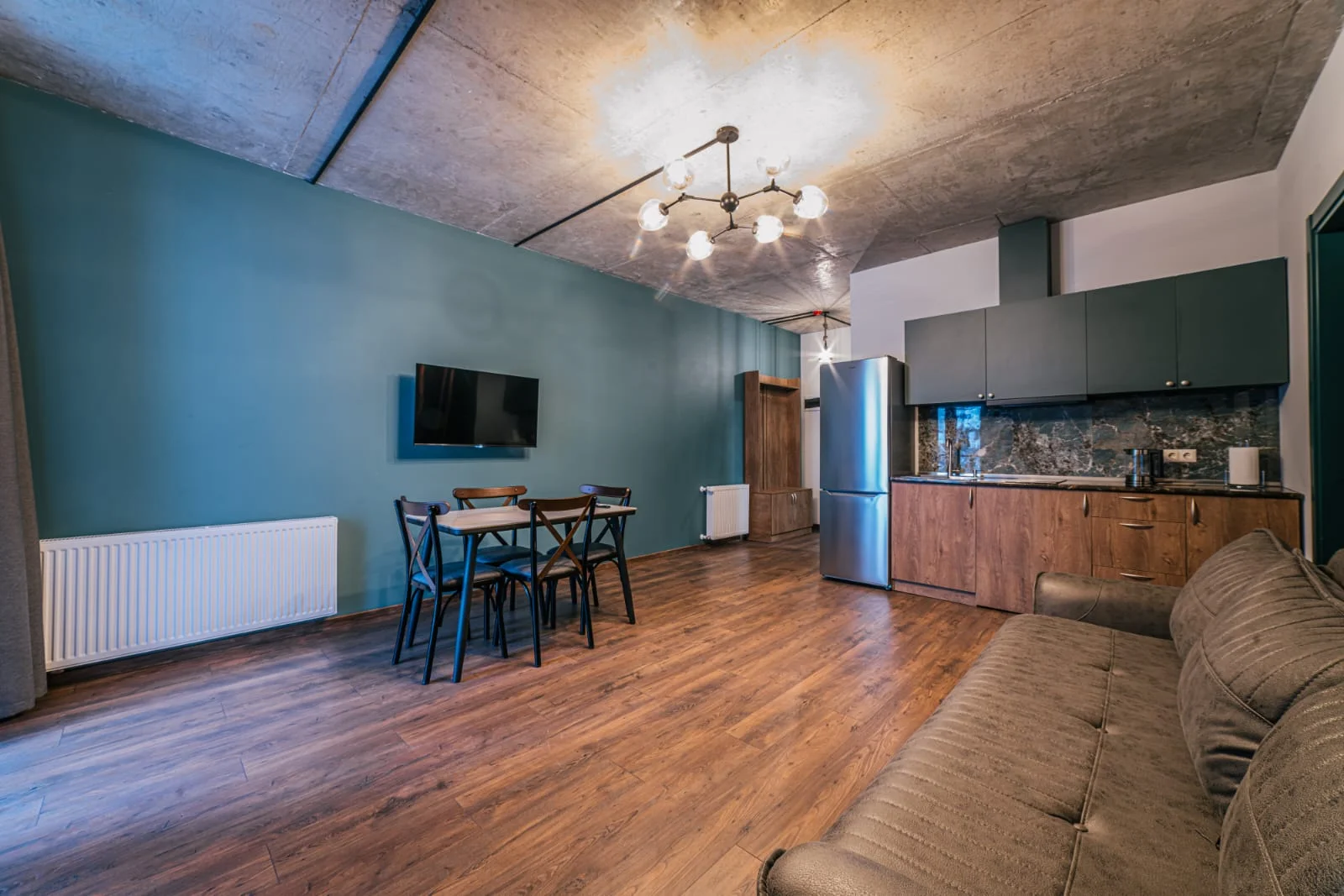 Photo of Stylish Two‑Bedroom Suite in Forest Villa
