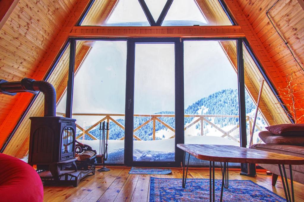 A-Frame-Häuser für 5 Gäste mit Holzofen