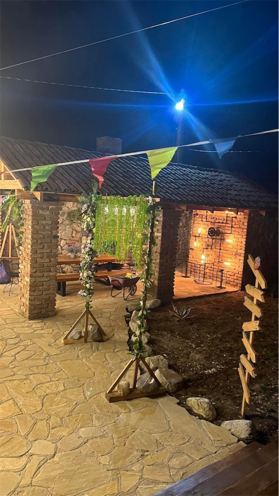 Photo of 4 Season Bazaleti