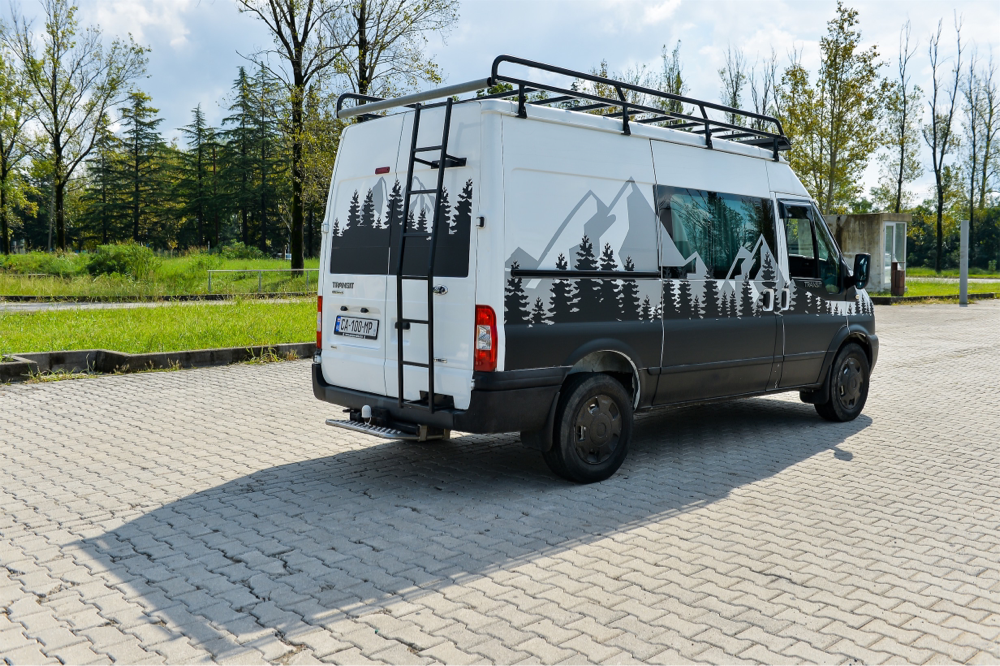 Фото AWD Ford Transit Camper Van