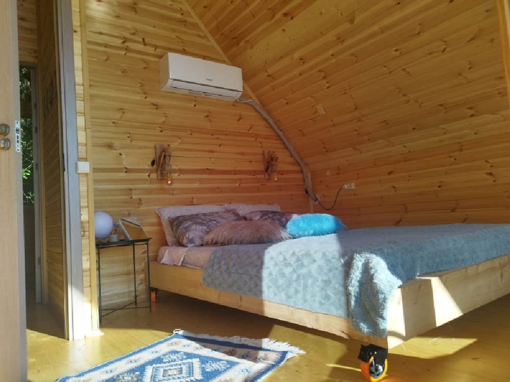 Photo of Comfortable family-friendly Cottage in Banoja