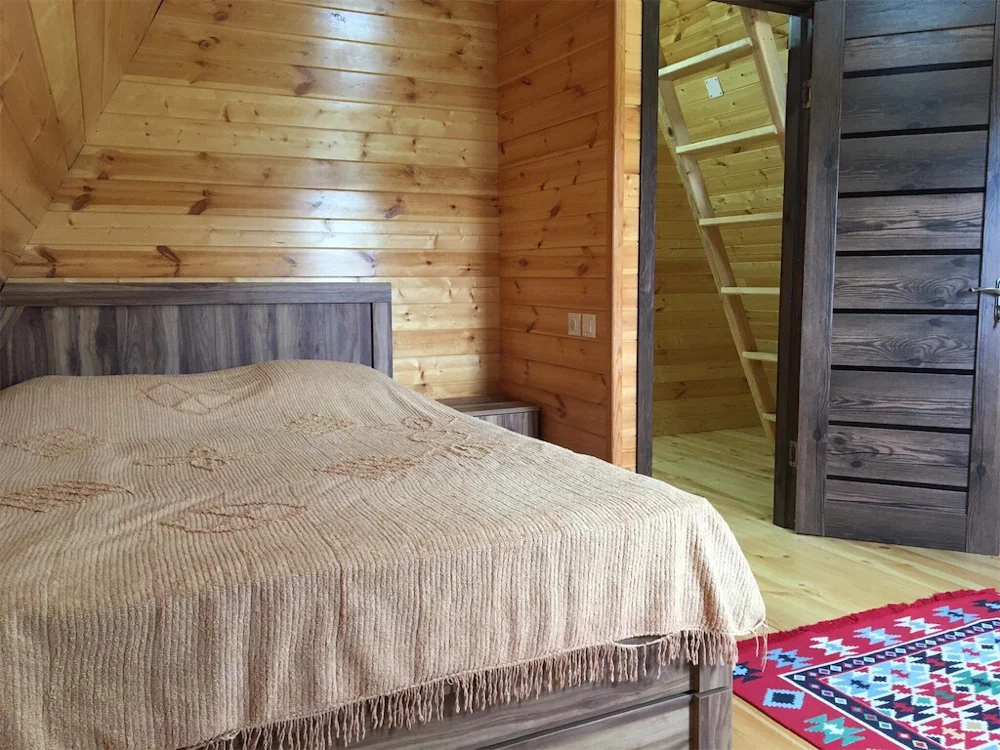 Photo of Comfortable family-friendly Cottage in Nikortsminda