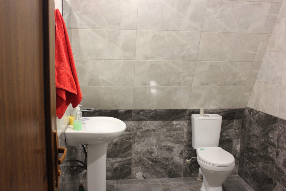 Фото Comfortable family-friendly Cottage in Nikortsminda
