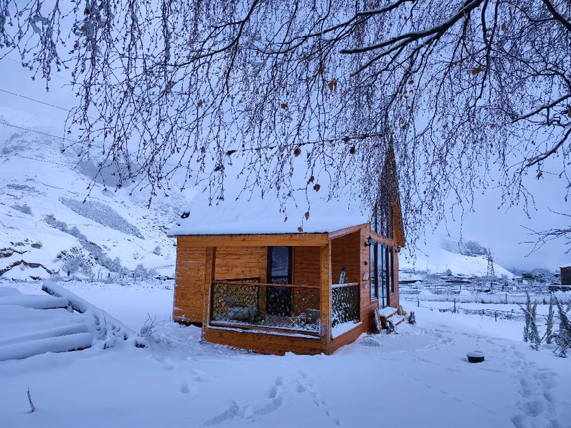 Cozy family-friendly Cottage in Arsha