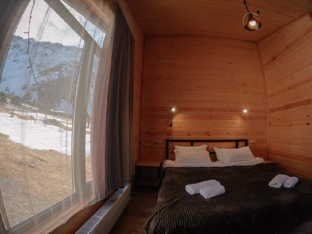 Фото Family-friendly Cottage in Stepantsminda