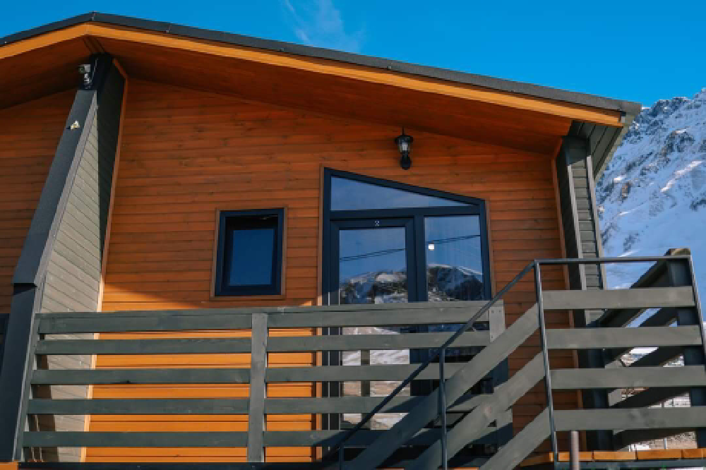 Фото Family-friendly Cottage in Stepantsminda