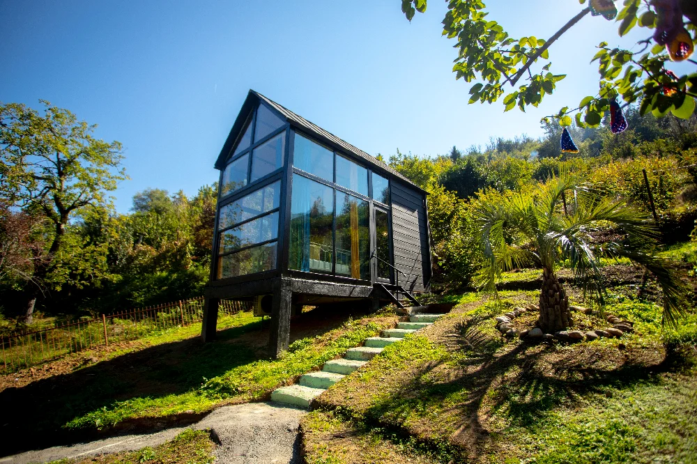 Photo of Glassroom cottage