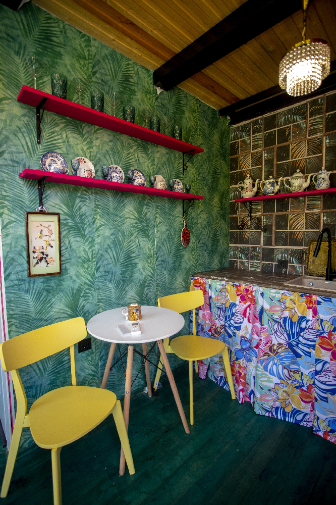 Фото Glassroom cottage