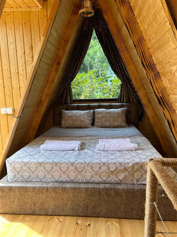 Photo of Hillside cottage