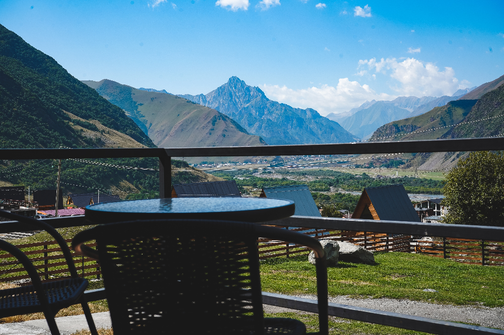 Фото Misty Rocks Kazbegi