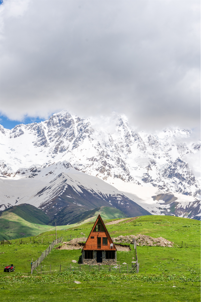 Фото Mountain View - A-Frame Cabin Ushguli