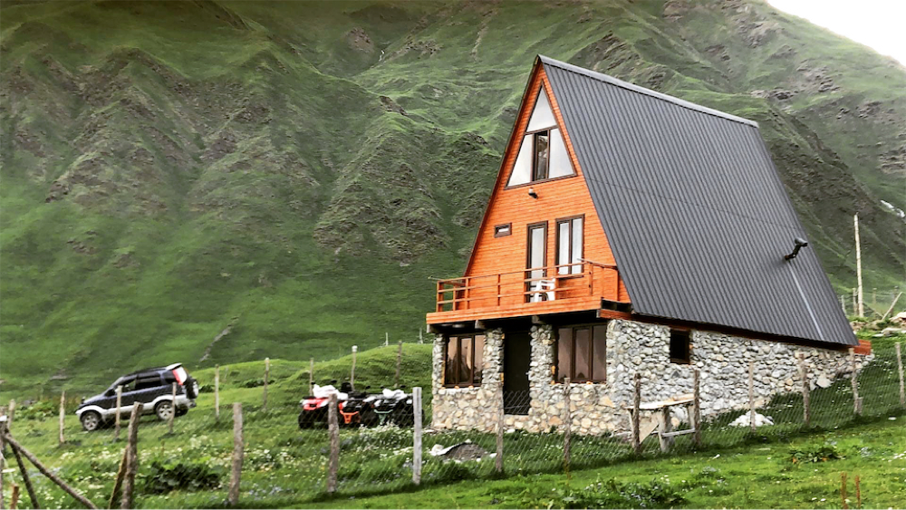 Фото Mountain View - A-Frame Cabin Ushguli