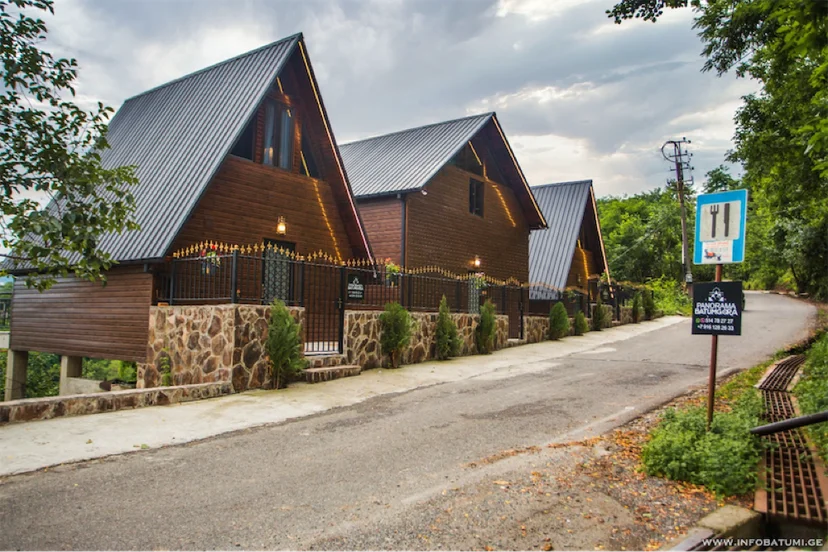 Peaceful family-friendly Cottage in Batumi