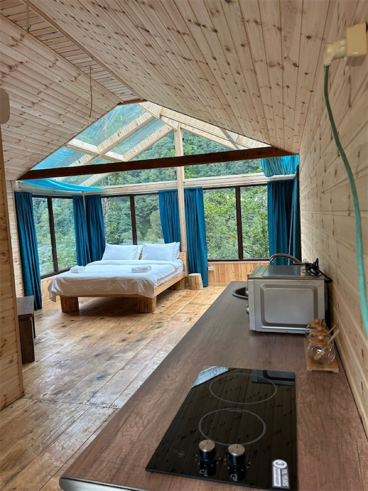 Photo of Peaceful family-friendly Cottage in Chakvistavi
