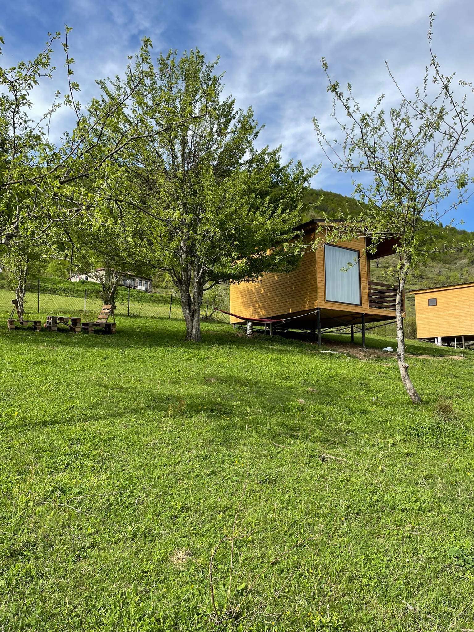 Photo of Peizajhi Cottages 3