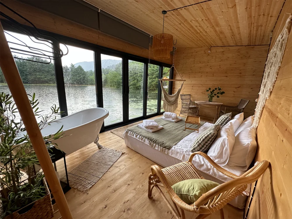 Photo of Rhovanion - fringe cabins