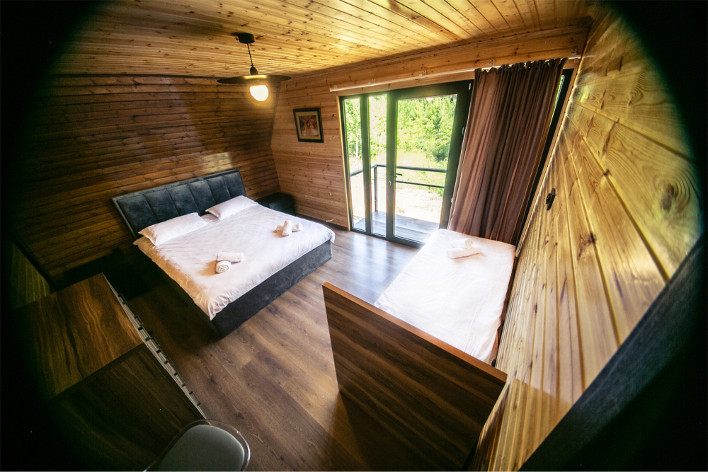 Фото Shaori Lake Cottages 1