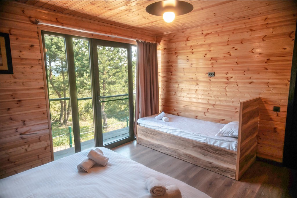 Фото Shaori Lake Cottages 1