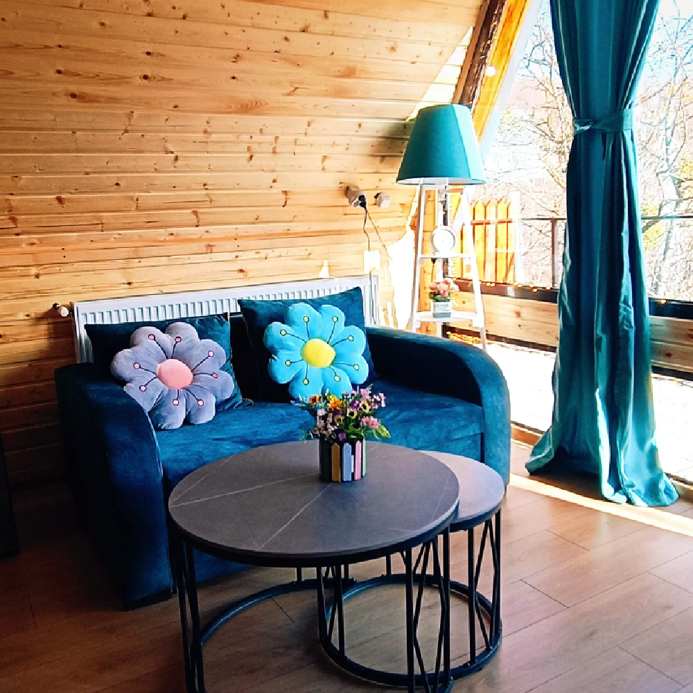 Фото Wooden cozy A-Frame in Tskhvarichamia
