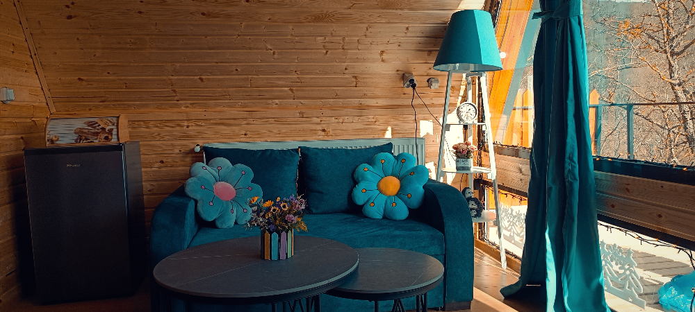 Фото Wooden cozy A-Frame in Tskhvarichamia