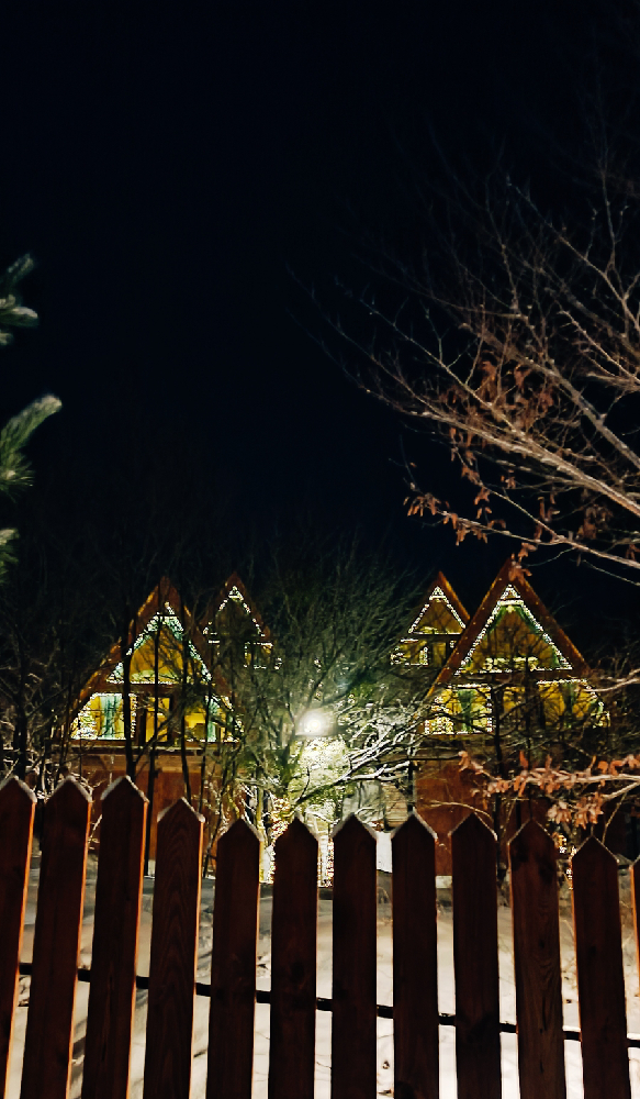 Фото Wooden cozy A-Frame in Tskhvarichamia