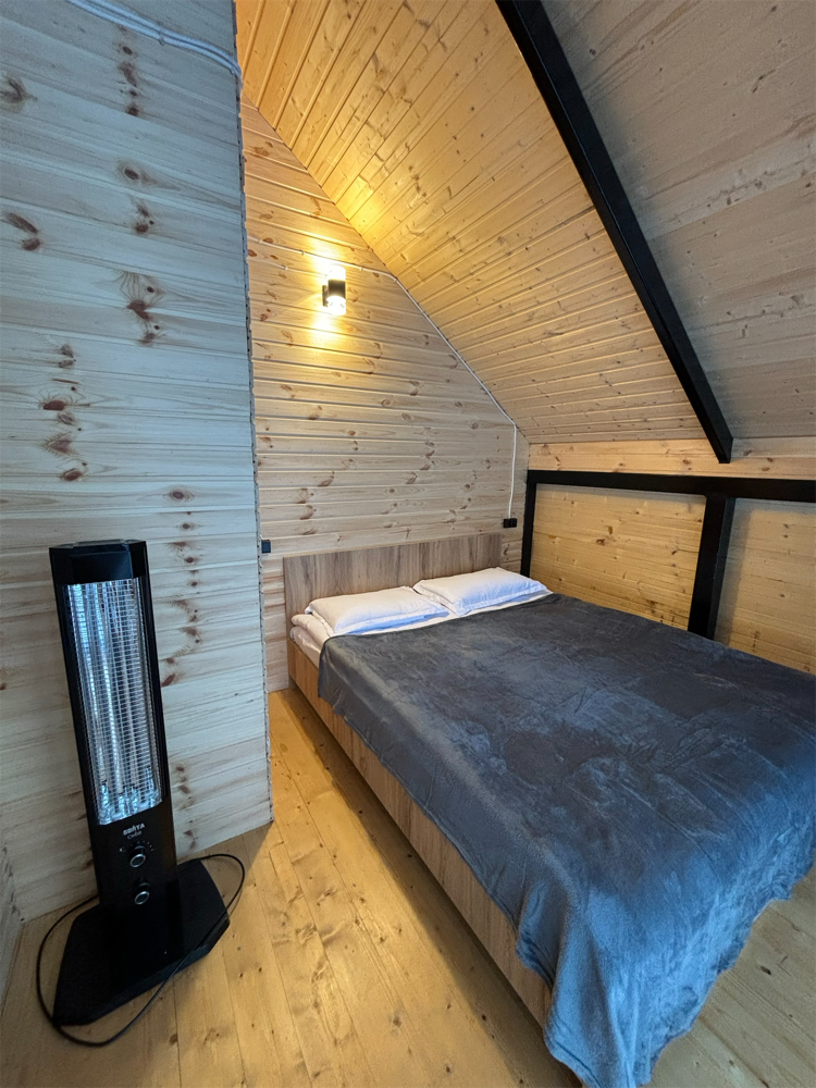 Фото Wooden family-friendly Cottage in Gomarduli