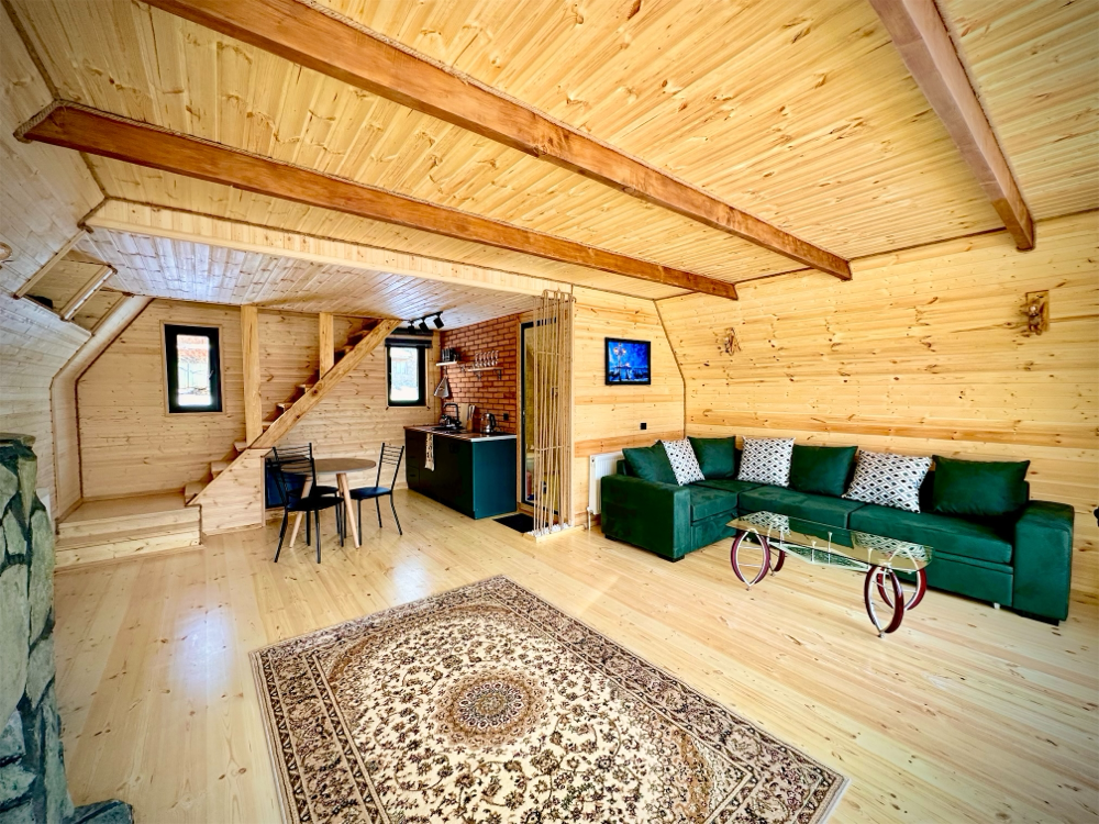 Photo of Wooden family-friendly Cottage in Stepantsminda