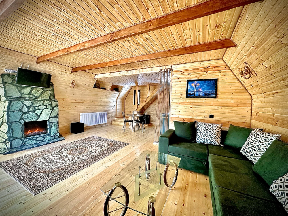 Photo of Wooden family-friendly Cottage in Stepantsminda