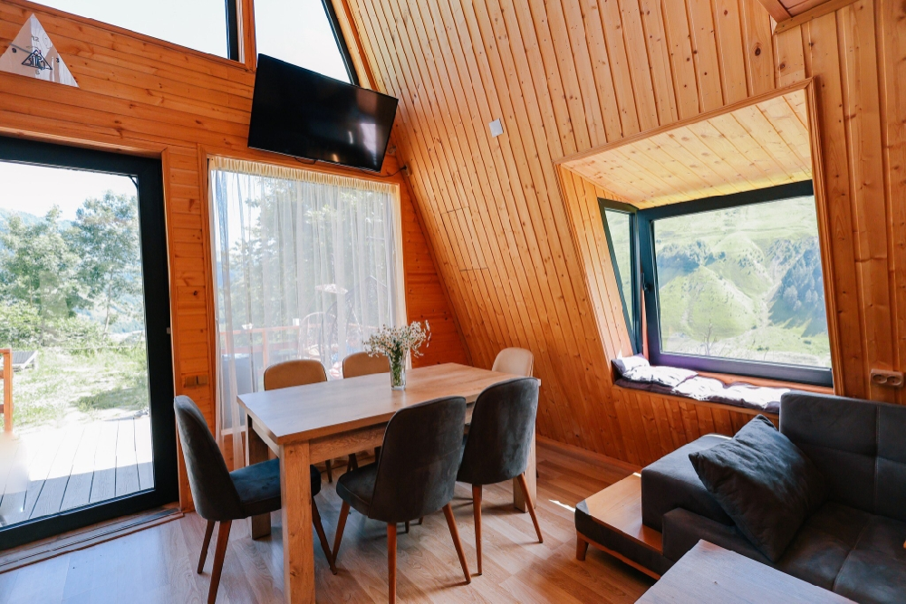 Photo of Wooden family-friendly Private house in Didebani