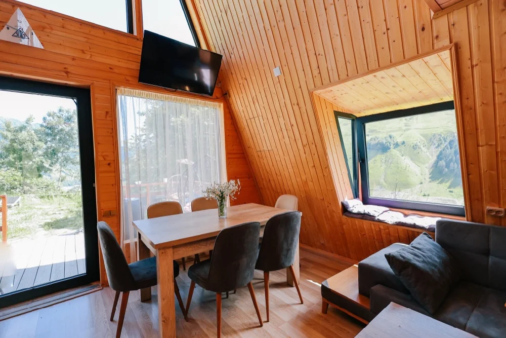 Photo of Wooden family-friendly Private house in Didebani