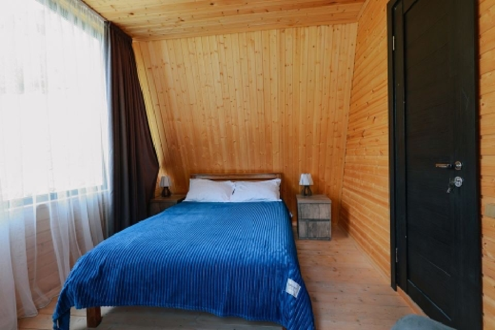 Photo of Wooden family-friendly Private house in Didebani